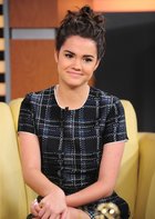 Maia Mitchell : maia-mitchell-1374605820.jpg