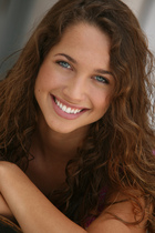 Maiara Walsh : maiarawalsh_1272901454.jpg