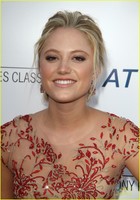 Maika Monroe : maika-monroe-1367774069.jpg