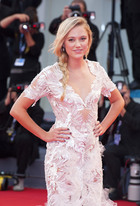 Maika Monroe in General Pictures, Uploaded by: Guest