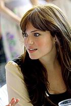 Mandy Moore : mandymoore_1261378172.jpg