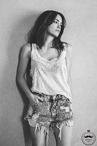 Mariana Esposito : mariana-esposito-1393343218.jpg