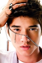 Mario Maurer : mariomaurer_1306787722.jpg