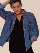 Mark Owen : markowen_1221743279.jpg