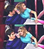 Martina Stoessel : TI4U1410963964.jpg