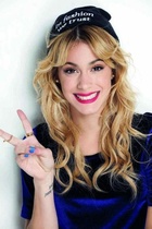 Martina Stoessel : martina-stoessel-1406650701.jpg