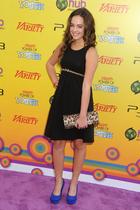 Mary Mouser : mary-mouser-1384196241.jpg