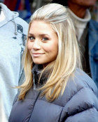 Mary-Kate Olsen : marykateolsen_1217374427.jpg