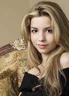 Masiela Lusha : masielalusha_1297990965.jpg