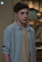 Mason Cook : mason-cook-1518114470.jpg