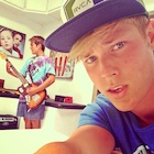 Mason Dye : TI4U1478799691.jpg