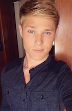 Mason Dye : mason-dye-1464797433.jpg