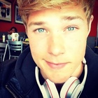 Mason Dye : mason-dye-1544464830.jpg