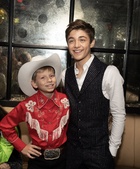 Mason Ramsey in General Pictures, Uploaded by: ECB