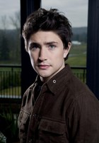 Matt Dallas : matt_dallas_1279042387.jpg