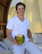 Matt Lanter : matt-lanter-1333820035.jpg