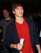 Matt Lanter : matt-lanter-1345408130.jpg