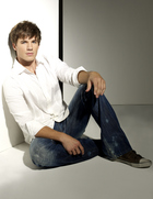 Matt Lanter : matt-lanter-1385232940.jpg