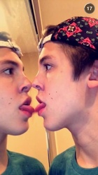 Matthew Espinosa : matthew-espinosa-1432345681.jpg