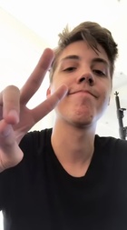 Matthew Espinosa : matthew-espinosa-1532844601.jpg