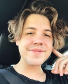 Matthew Espinosa : matthew-espinosa-1606824721.jpg