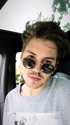 Matthew Espinosa : matthew-espinosa-1621810082.jpg