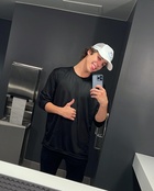 Matthew Espinosa : matthew-espinosa-1681668182.jpg