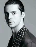 Matthew Goode : matthew-goode-1379960541.jpg