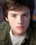 Matthew Knight : matthew-knight-1337196153.jpg