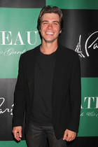 Matthew Lawrence : matthew-lawrence-1373131369.jpg