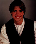 Matthew Lawrence : mlawr010.jpg