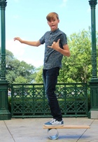 Max Jenkins : max-jenkins-1742344179.jpg