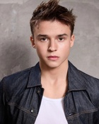 Max Jenkins : max-jenkins-1744303561.jpg