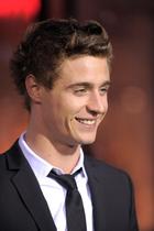 Max Irons : max-irons-1372355102.jpg