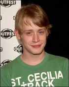 Macaulay Culkin : mccauly_culkin_1270929087.jpg