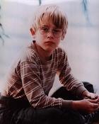 Macaulay Culkin : mccauly_culkin_1280196174.jpg