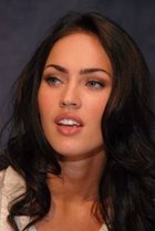 Megan Fox : meganfox_1227281144.jpg