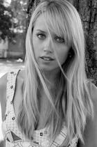 Megan Park : meganpark_1279480006.jpg