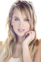 Megan Park : meganpark_1279480021.jpg