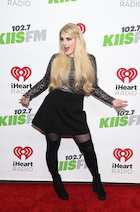 Meghan Trainor : meghan-trainor-1516770186.jpg