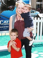 Melissa Joan Hart : melissa-joan-hart-1399831003.jpg