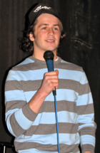 Michael Angarano : TI4U_u1142880433.jpg