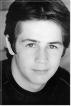 Michael Angarano : mahs07e.jpg