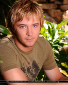 Michael Welch : michael_welch_1215969035.jpg