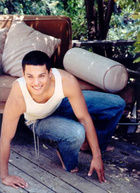 Michael Copon : michael-copon-1412362563.jpg