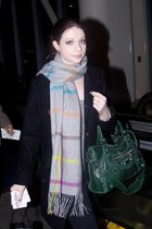 Michelle Trachtenberg : michelle_trachtenberg_1272227706.jpg