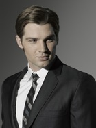 Mike Vogel : mike-vogel-1371487900.jpg