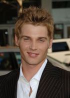 Mike Vogel : mike_vogel_1185253189.jpg