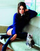 Mila Kunis : mila-kunis-1316070175.jpg