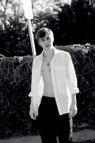 Miles Heizer : miles-heizer-1526535556.jpg